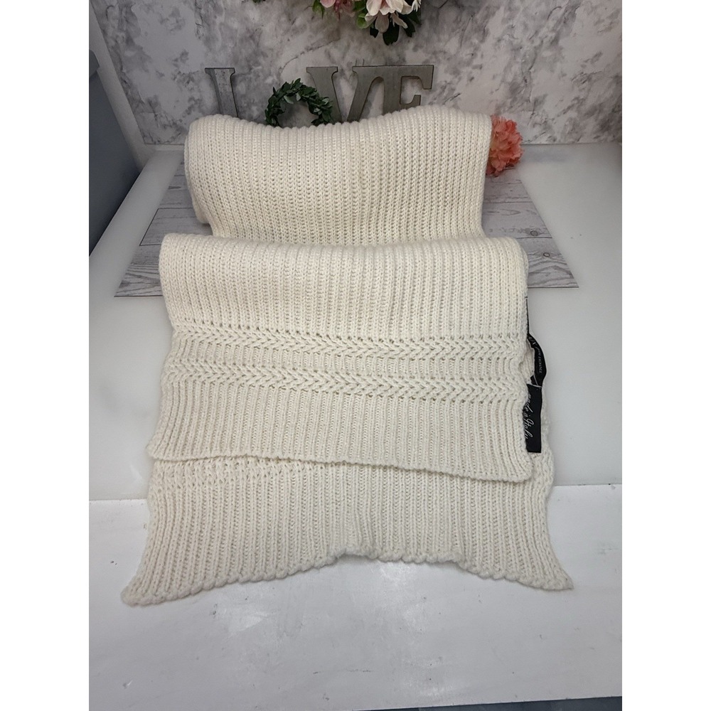 Armani Exchange Women's Knitted Cozy Ivory‎ Made in Italy Knit Scarf 86"X10" EUC